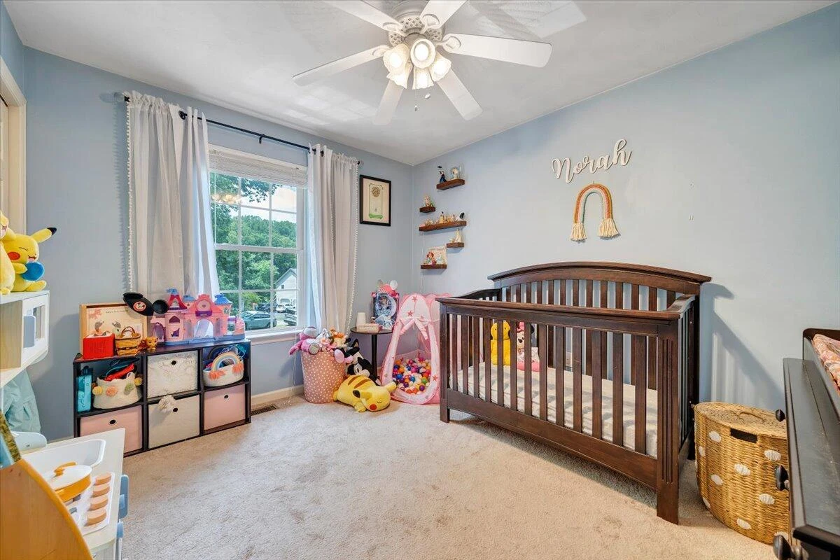 253 Dawnridge DR - Photo 13