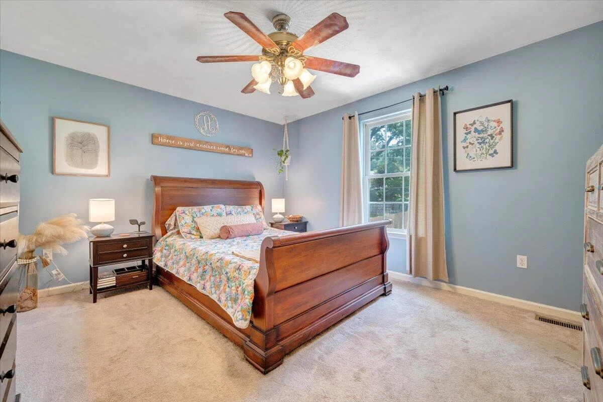253 Dawnridge DR - Photo 15