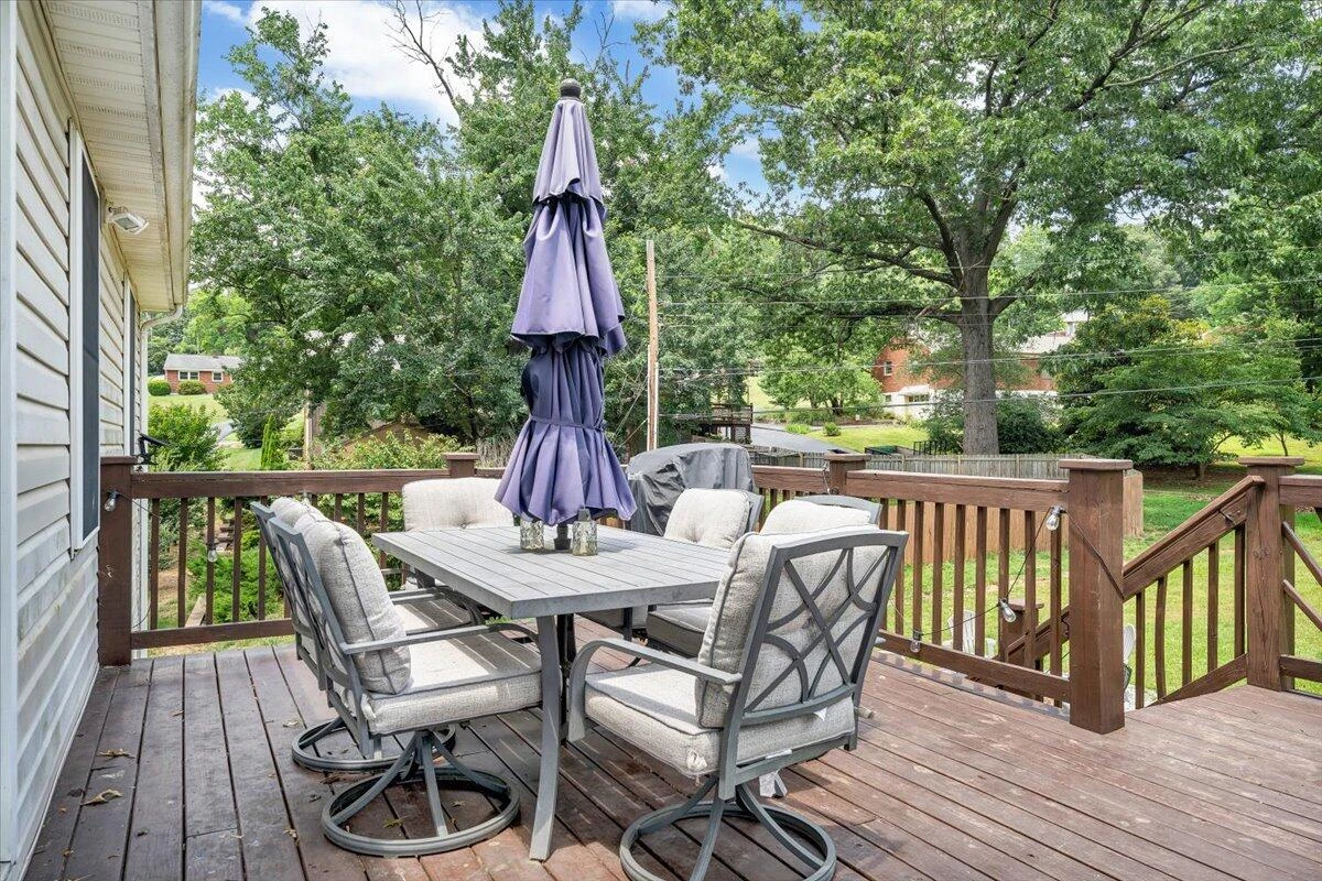 253 Dawnridge DR - Photo 23