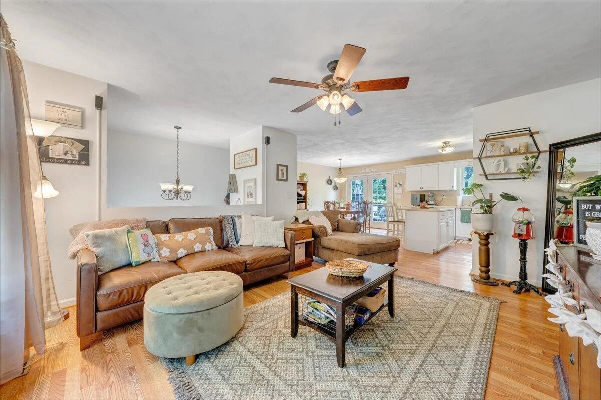 253 Dawnridge DR - Photo 6
