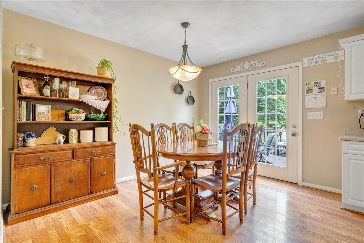253 Dawnridge DR - Photo 9