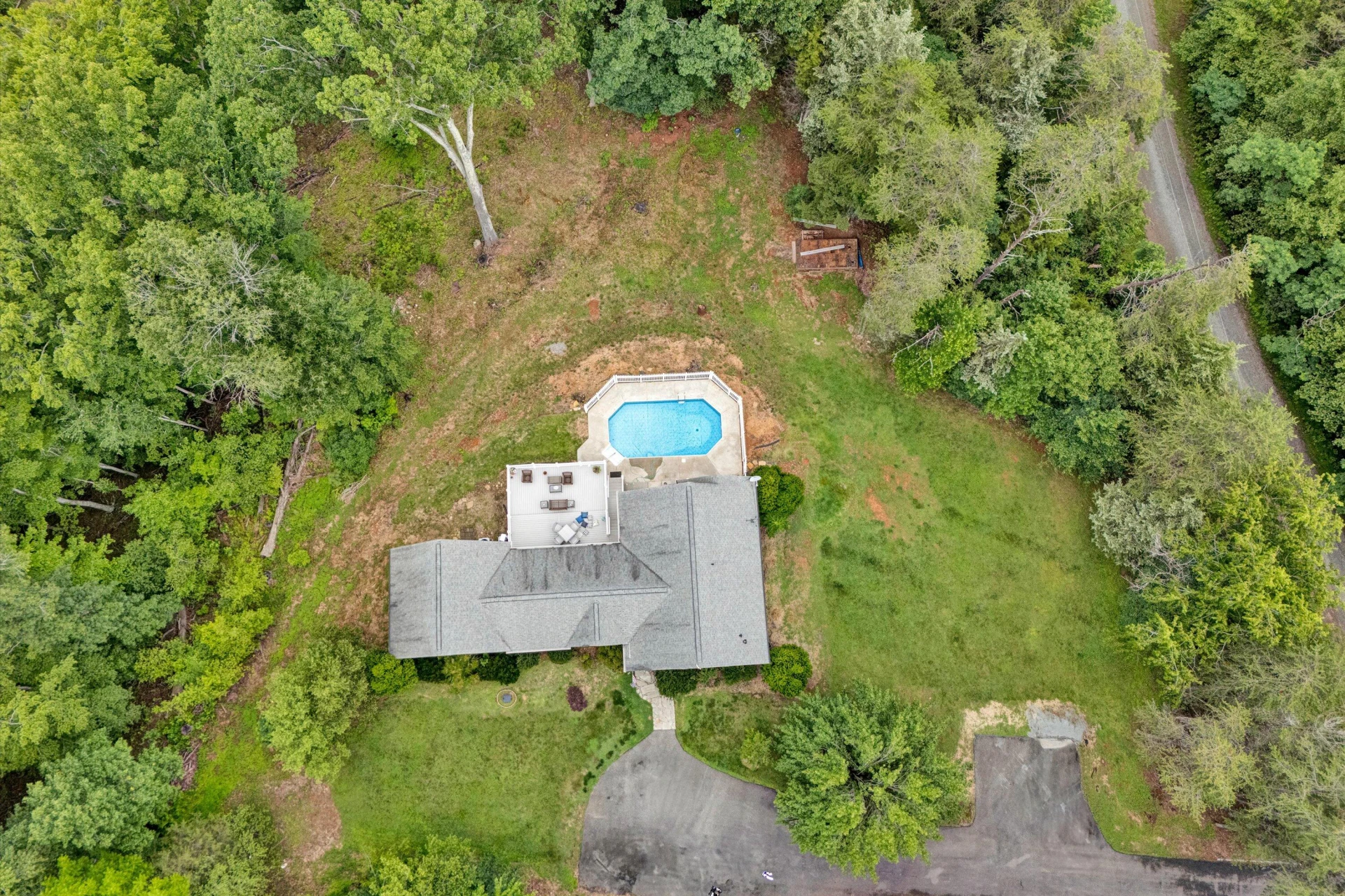 304 Blazing Ridge DR - Photo 4