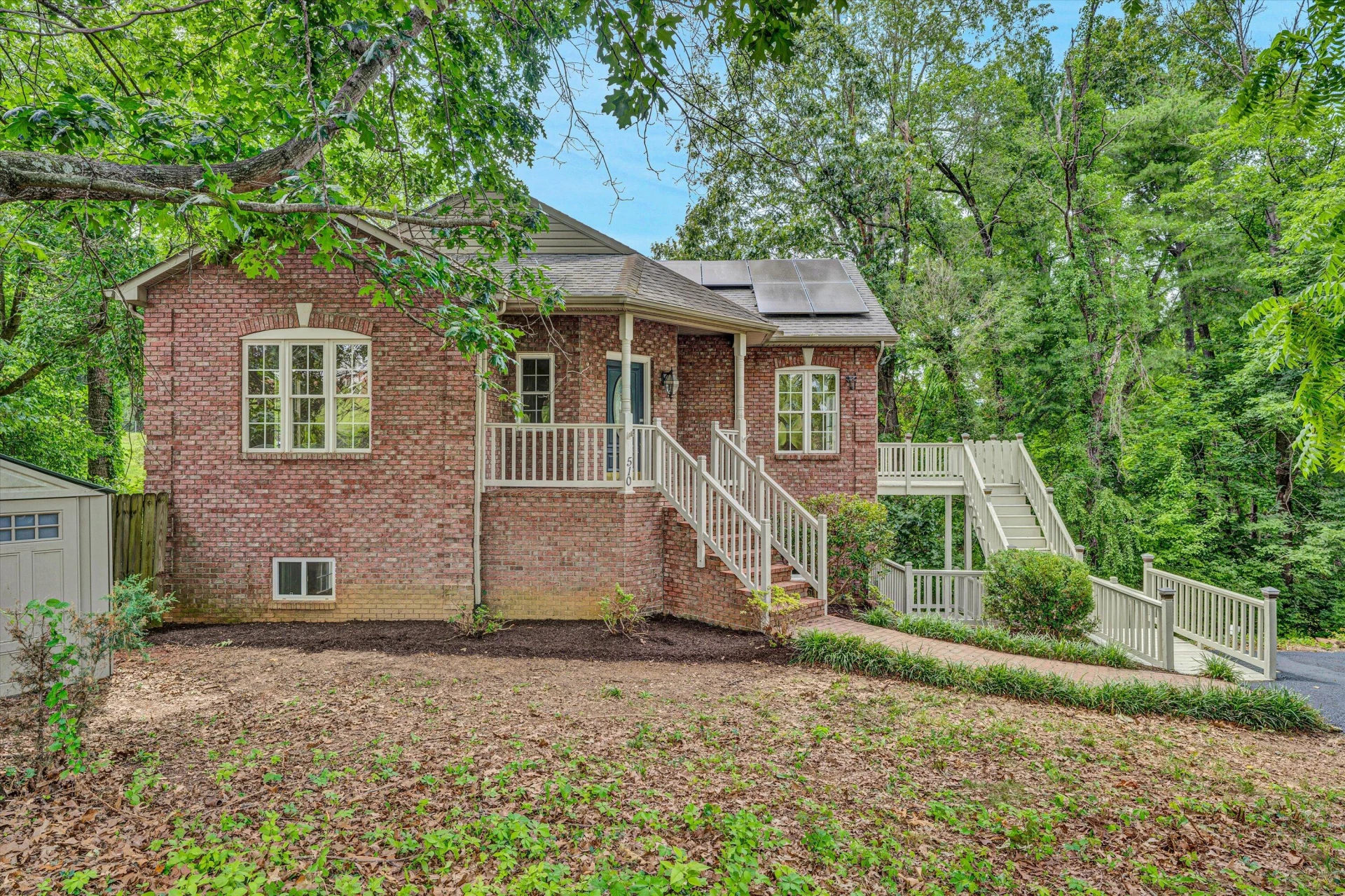 510 Ridgecrest DR - Photo 3