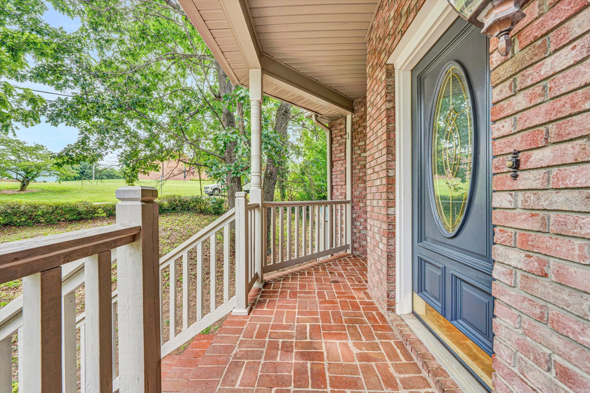 510 Ridgecrest DR - Photo 4