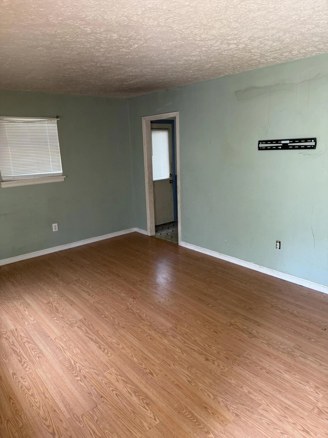 919 Glenn Ridge RD - Photo 2