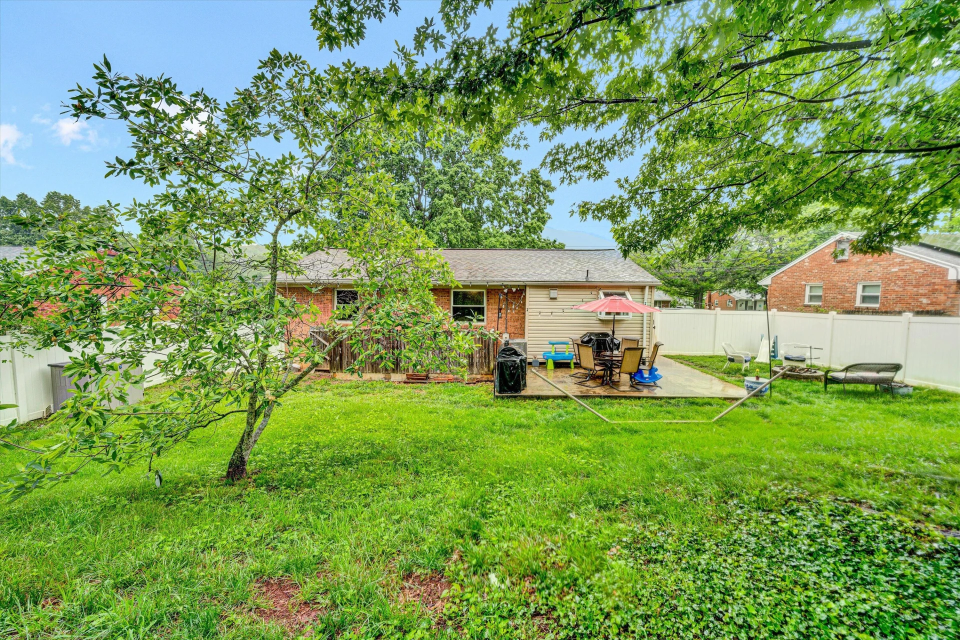 1850 Terry DR - Photo 22