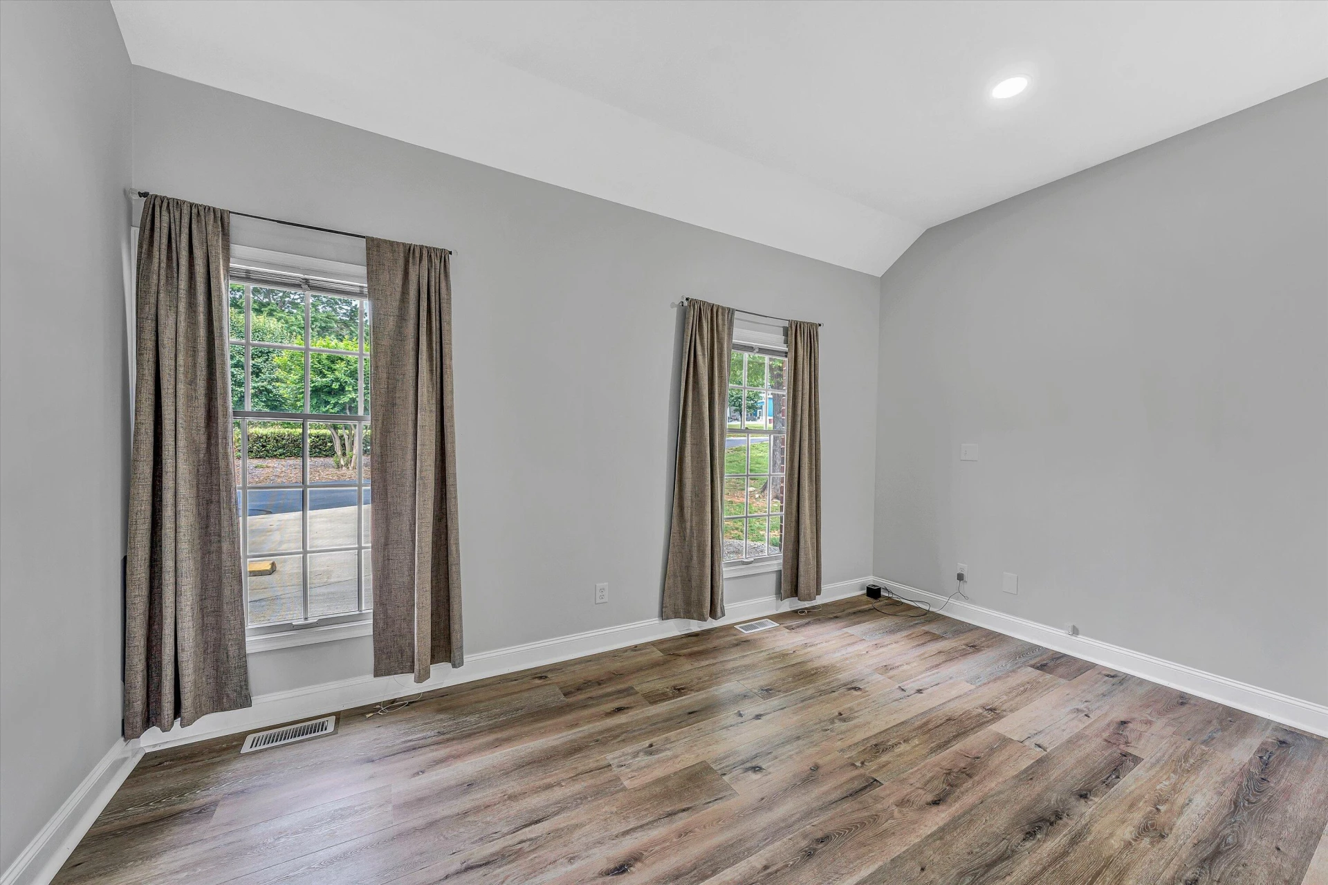 2222 Pine Ridge RD - Photo 14