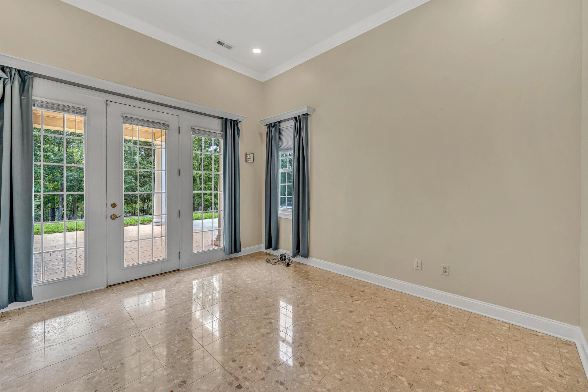 2246 Pine Ridge RD - Photo 23