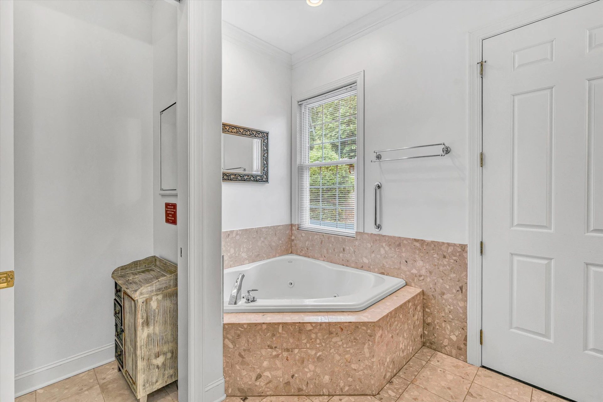 2246 Pine Ridge RD - Photo 26