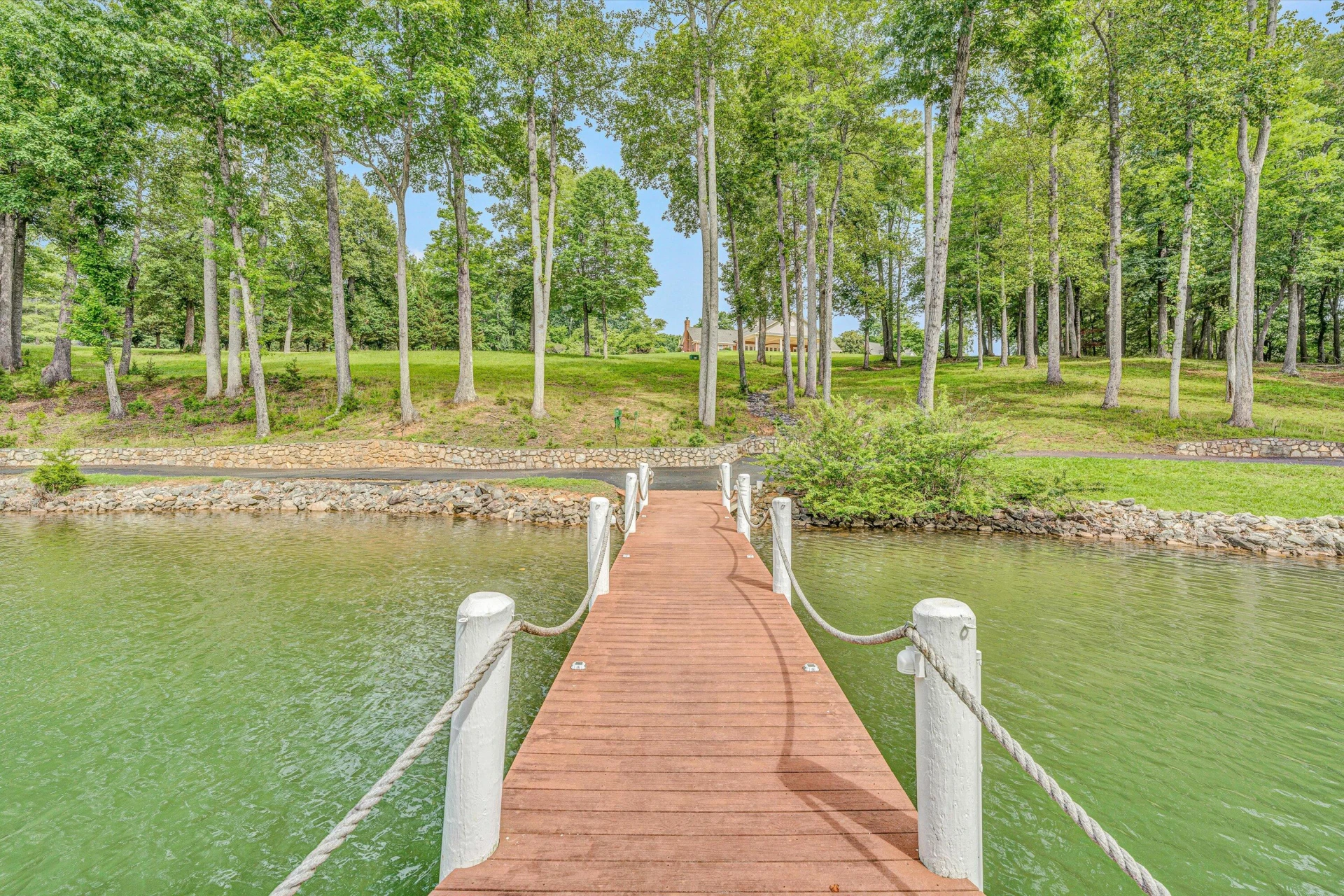 2246 Pine Ridge RD - Photo 44