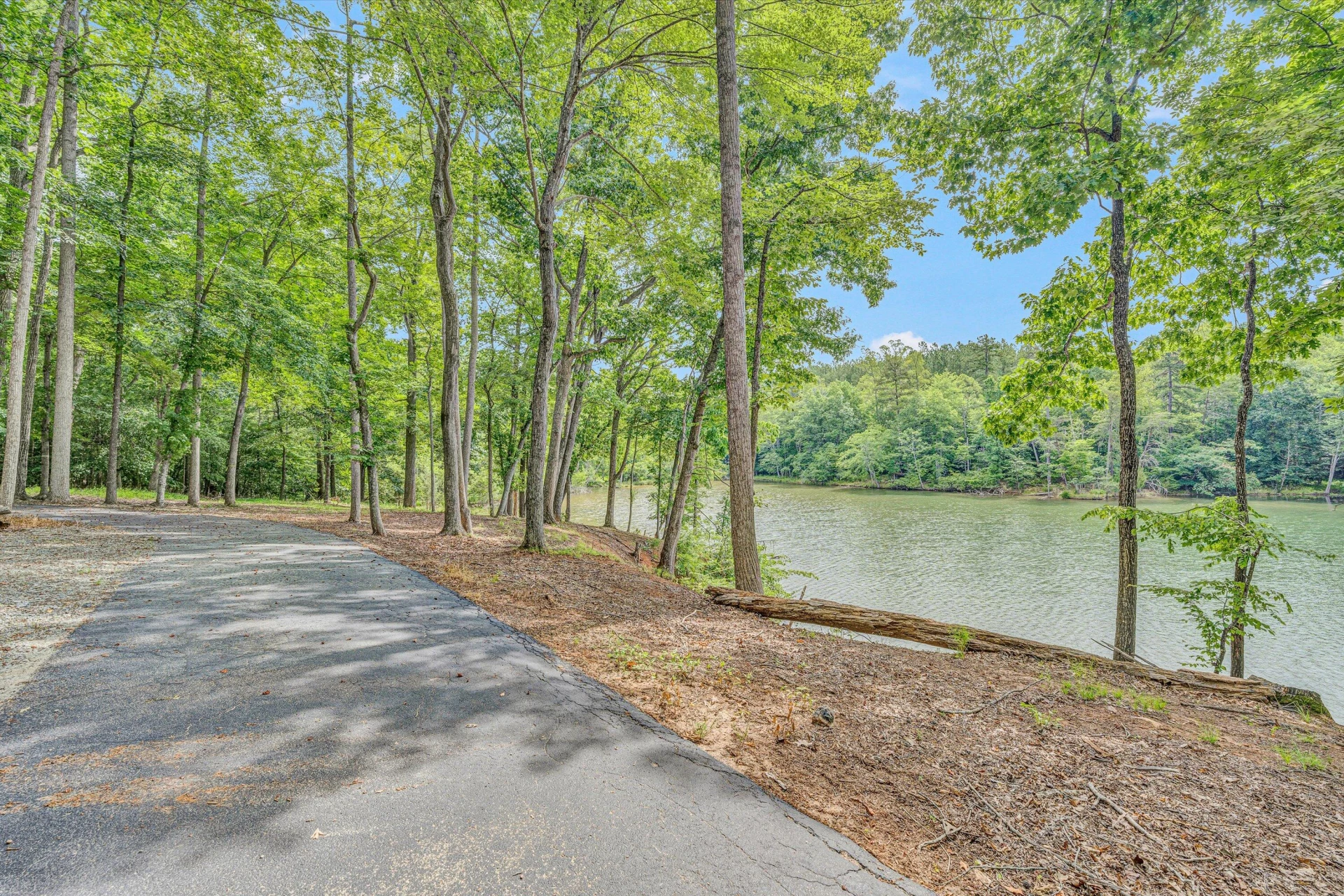 2246 Pine Ridge RD - Photo 45