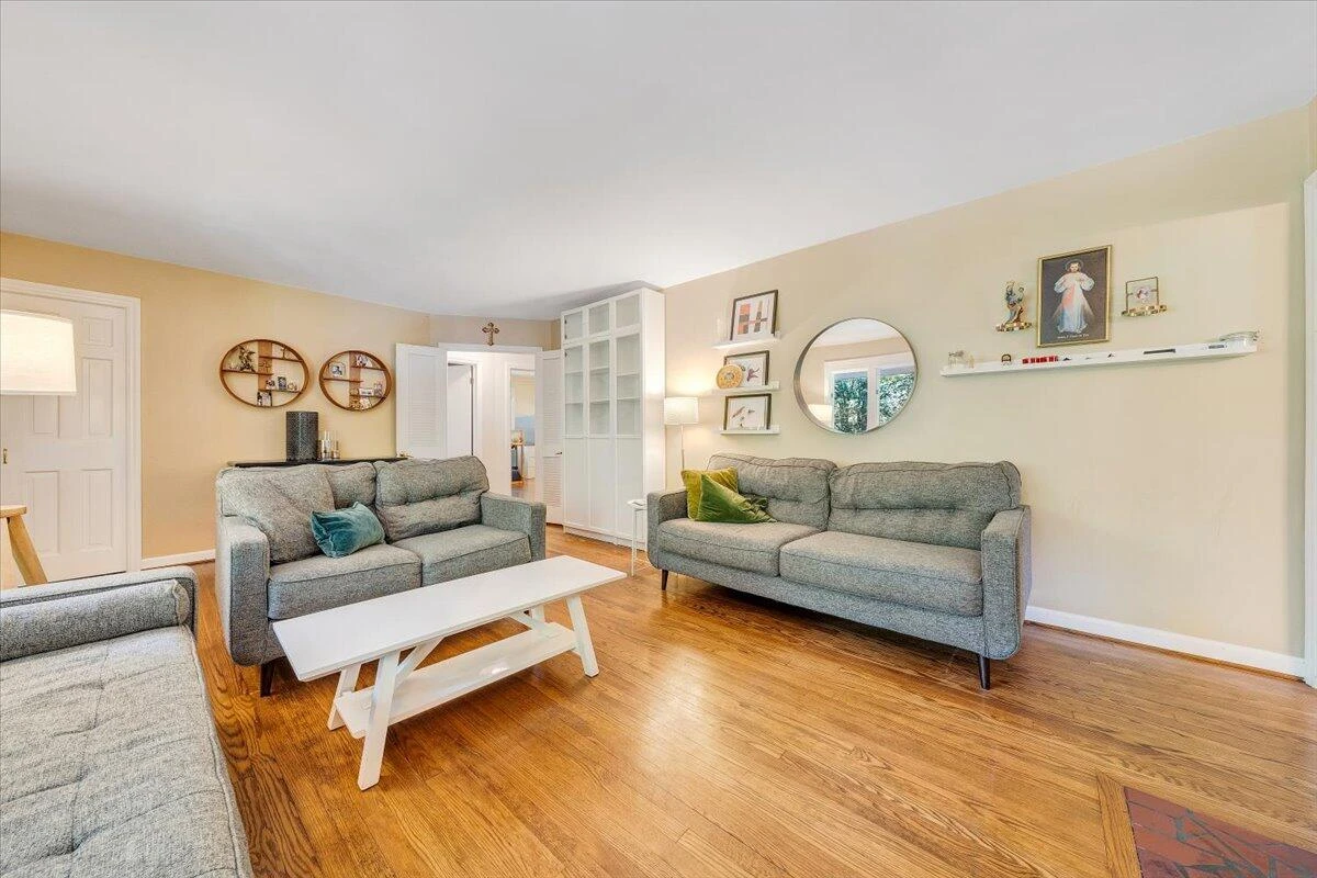 2702 Yellow Mountain RD - Photo 13