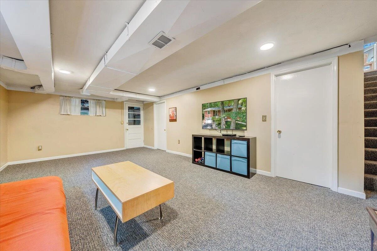 2702 Yellow Mountain RD - Photo 35