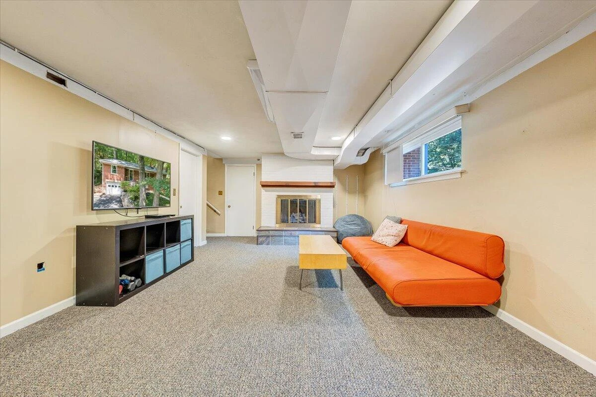 2702 Yellow Mountain RD - Photo 36