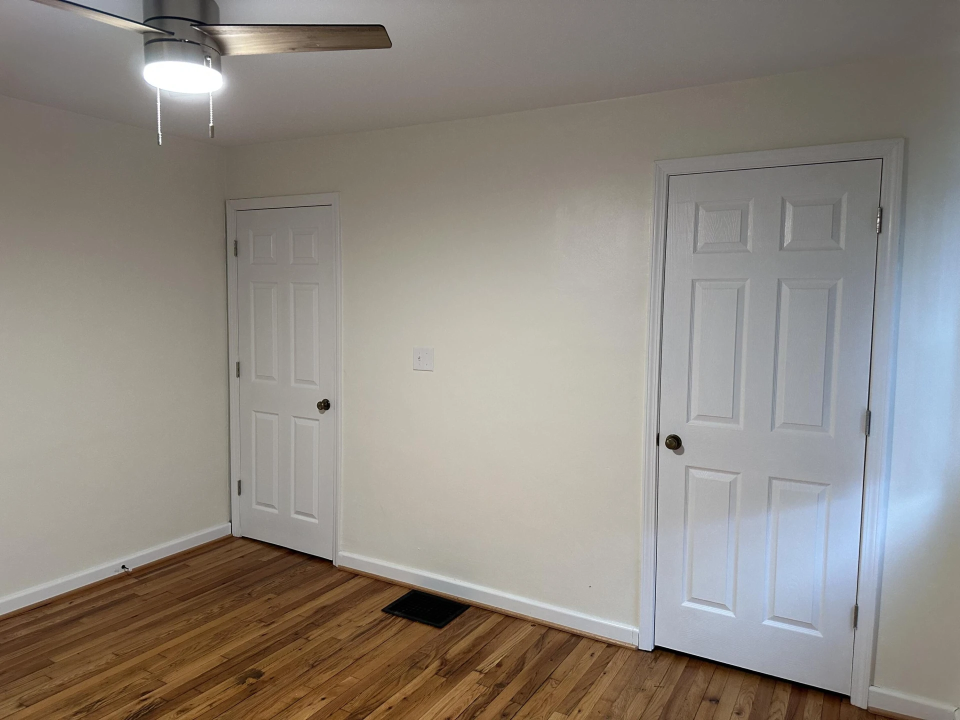 1602 Campbell AVE - Photo 13