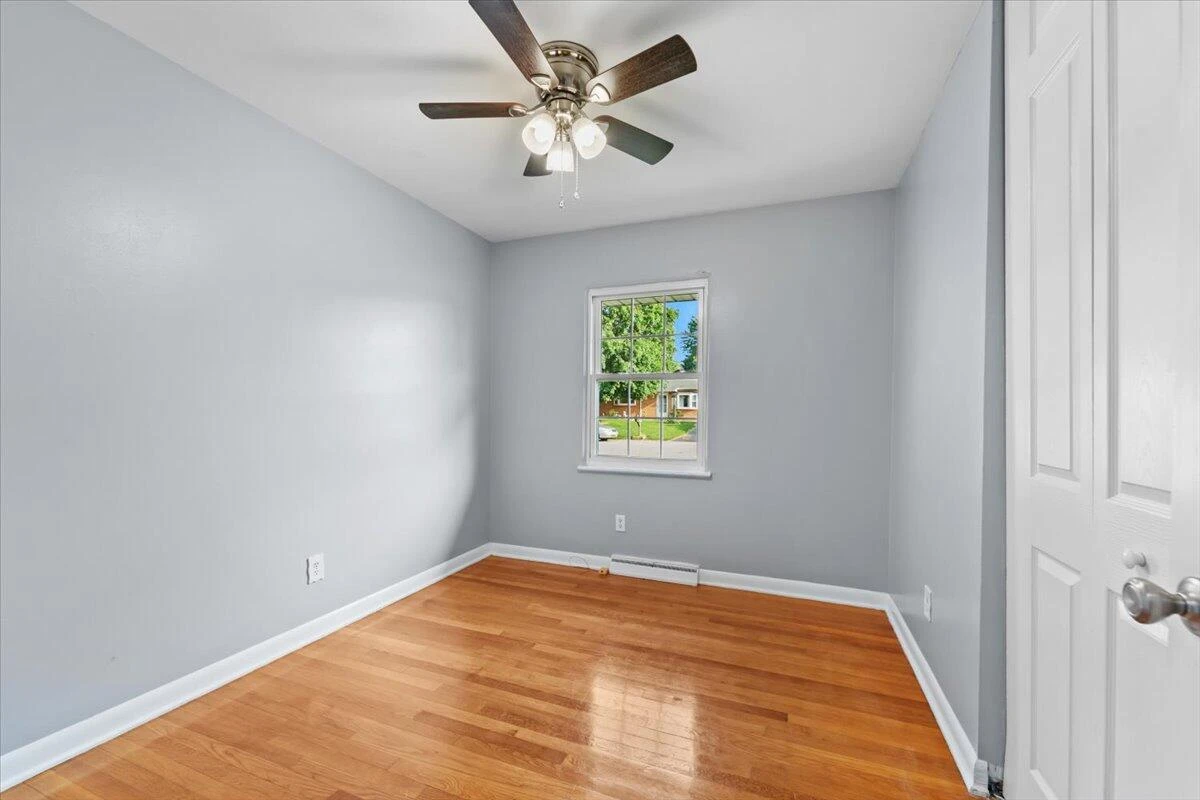 1461 Antrim ST - Photo 24