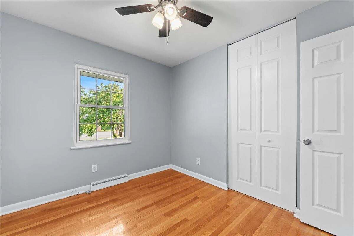 1461 Antrim ST - Photo 25