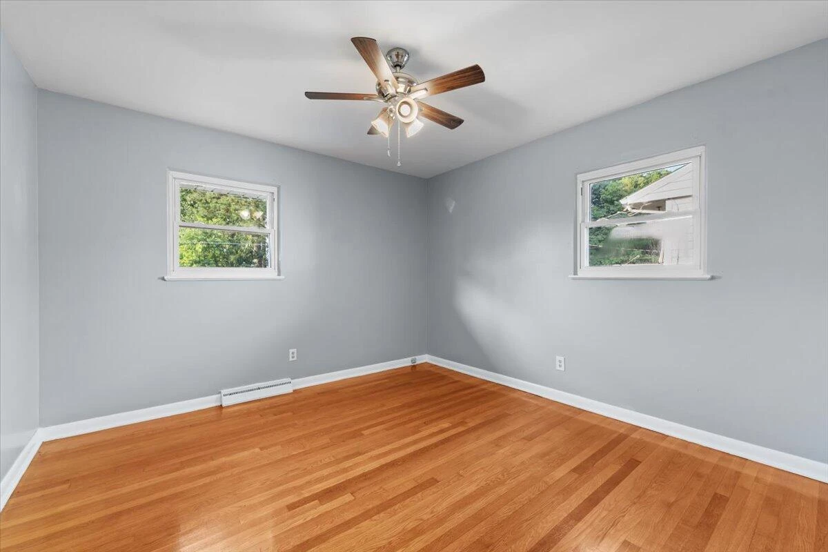 1461 Antrim ST - Photo 28