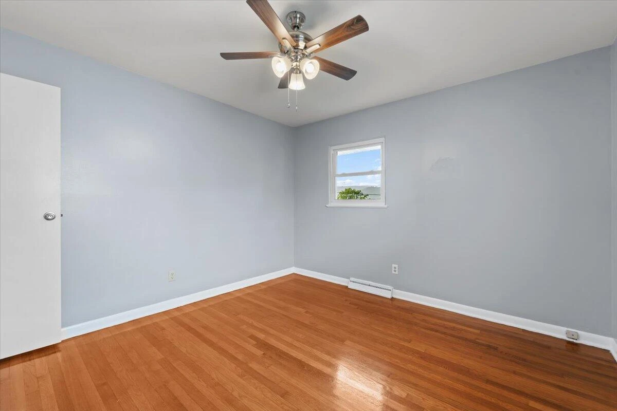 1461 Antrim ST - Photo 30