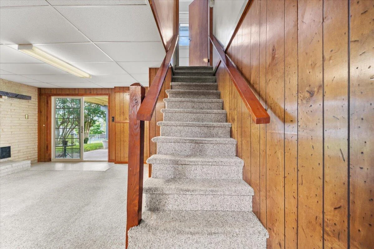 1461 Antrim ST - Photo 31