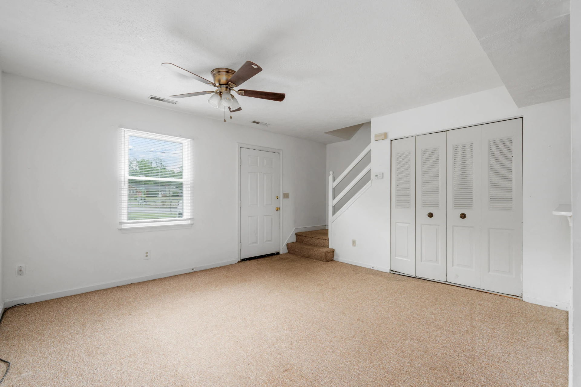 12 Tinkerview DR - Photo 4