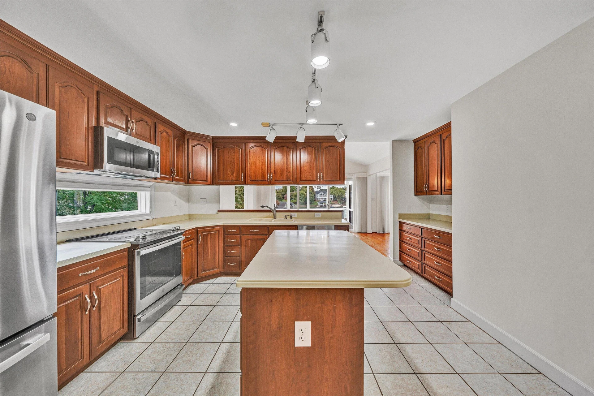 30 Island Green CIR #22 - Photo 19