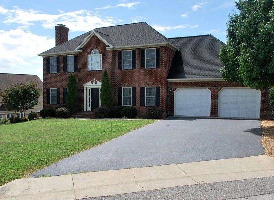 6010 Briar Hill CT