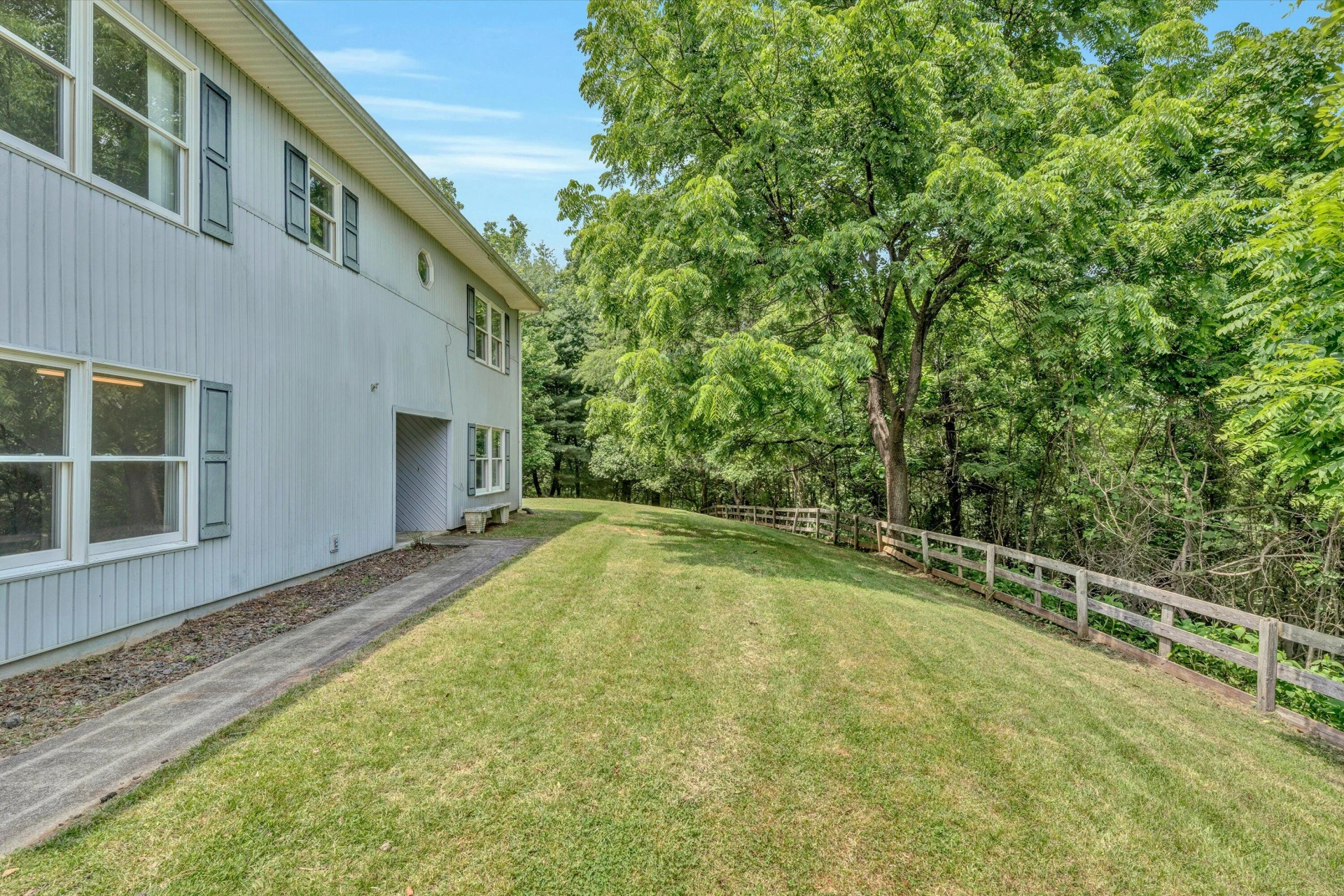 5300 ROCK HILL DR - Photo 42