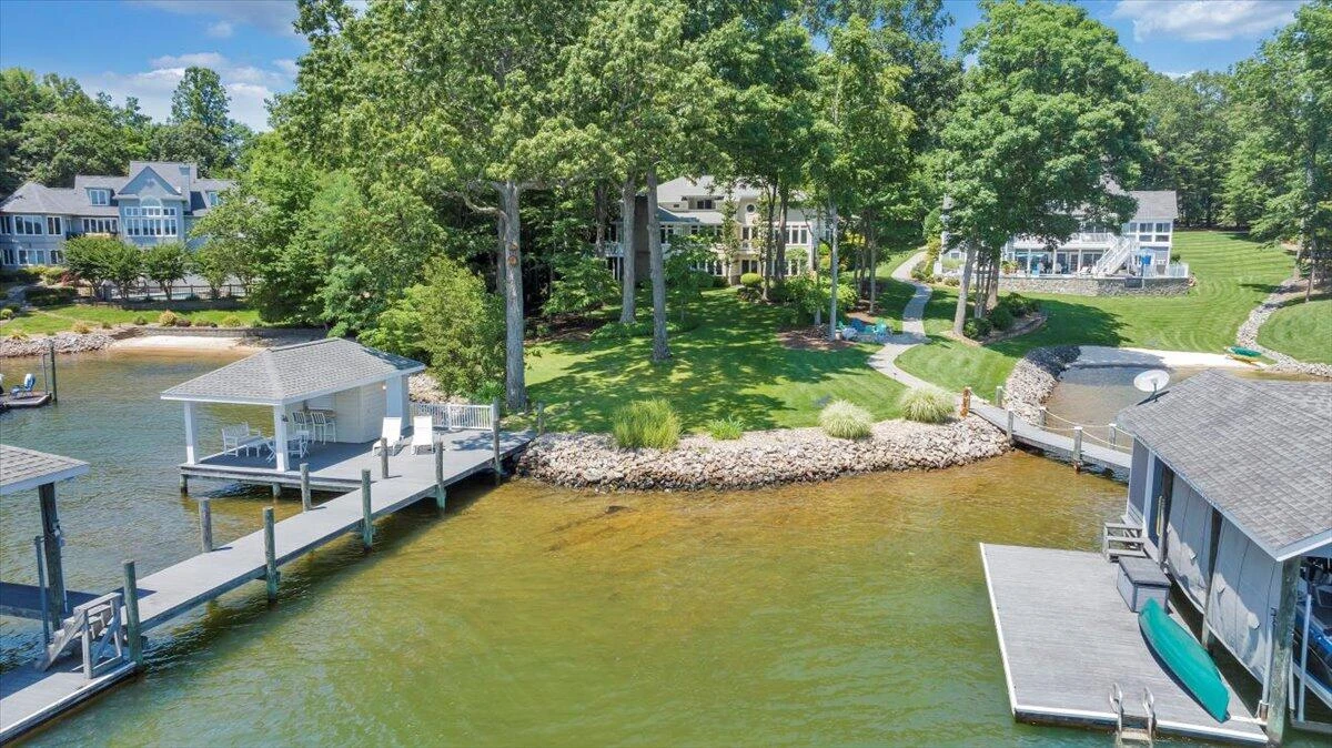 574 Waverly LN - Photo 153