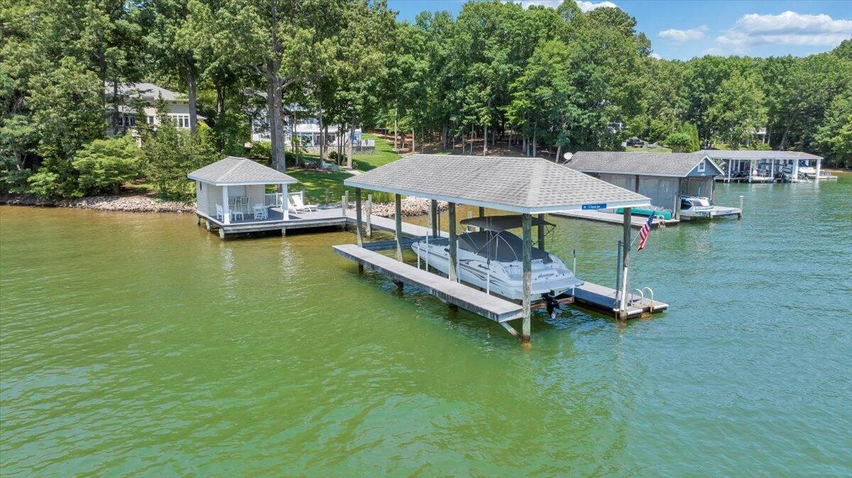 574 Waverly LN - Photo 155
