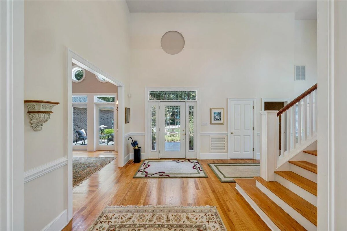574 Waverly LN - Photo 43