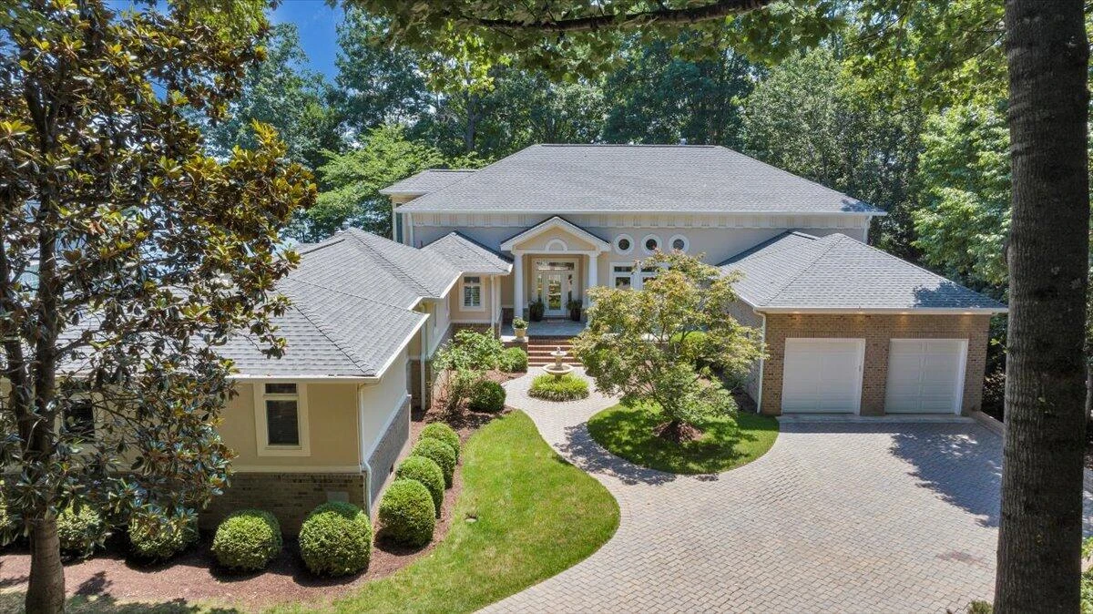 574 Waverly LN - Photo 10