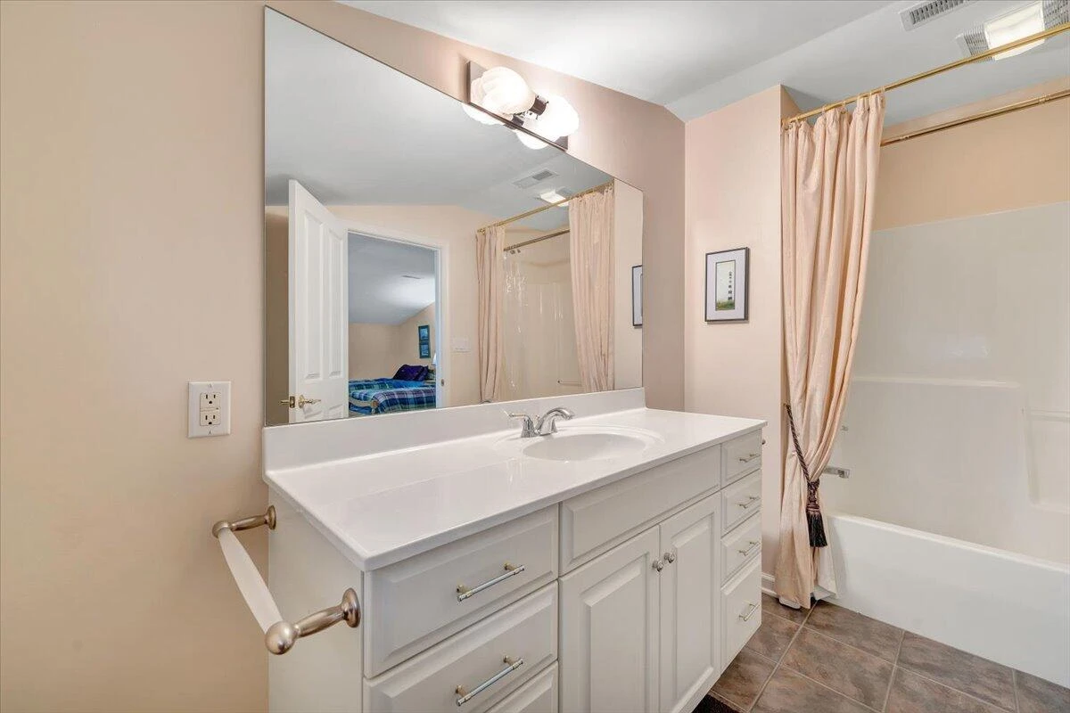 574 Waverly LN - Photo 72