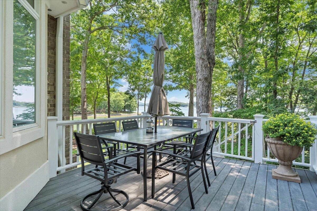 574 Waverly LN - Photo 93