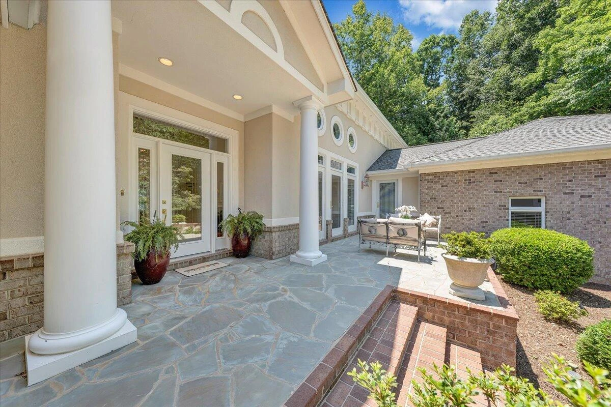 574 Waverly LN - Photo 96