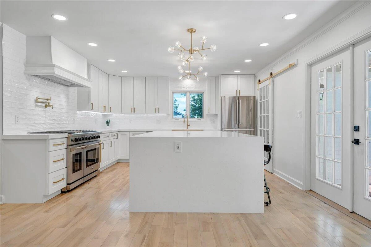 5123 Remington RD - Photo 15
