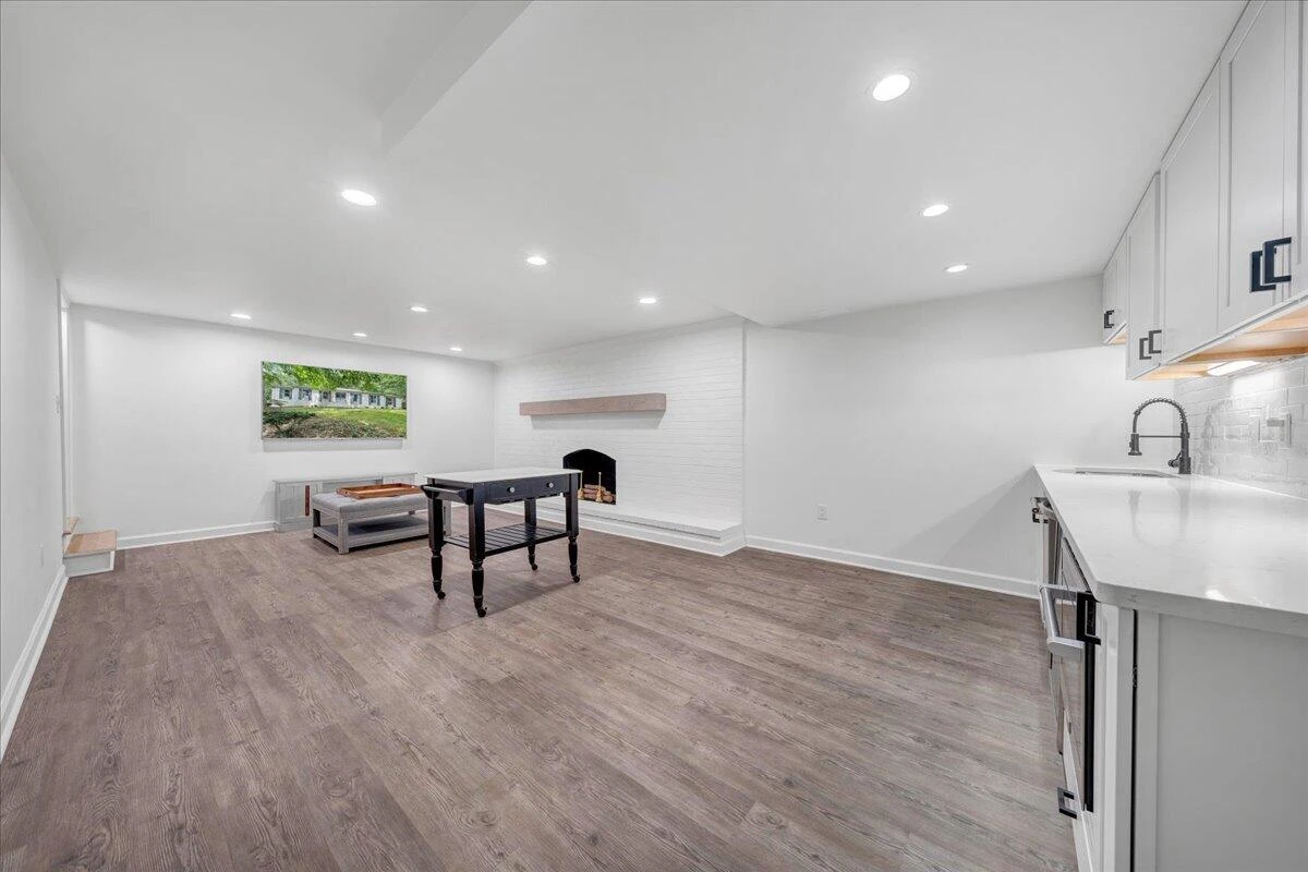 5123 Remington RD - Photo 23