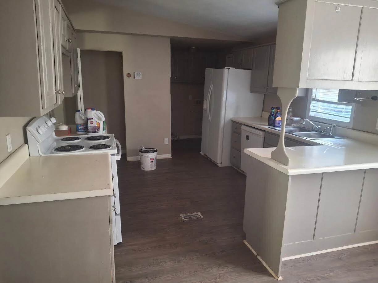 174 Log Cabin CIR - Photo 2
