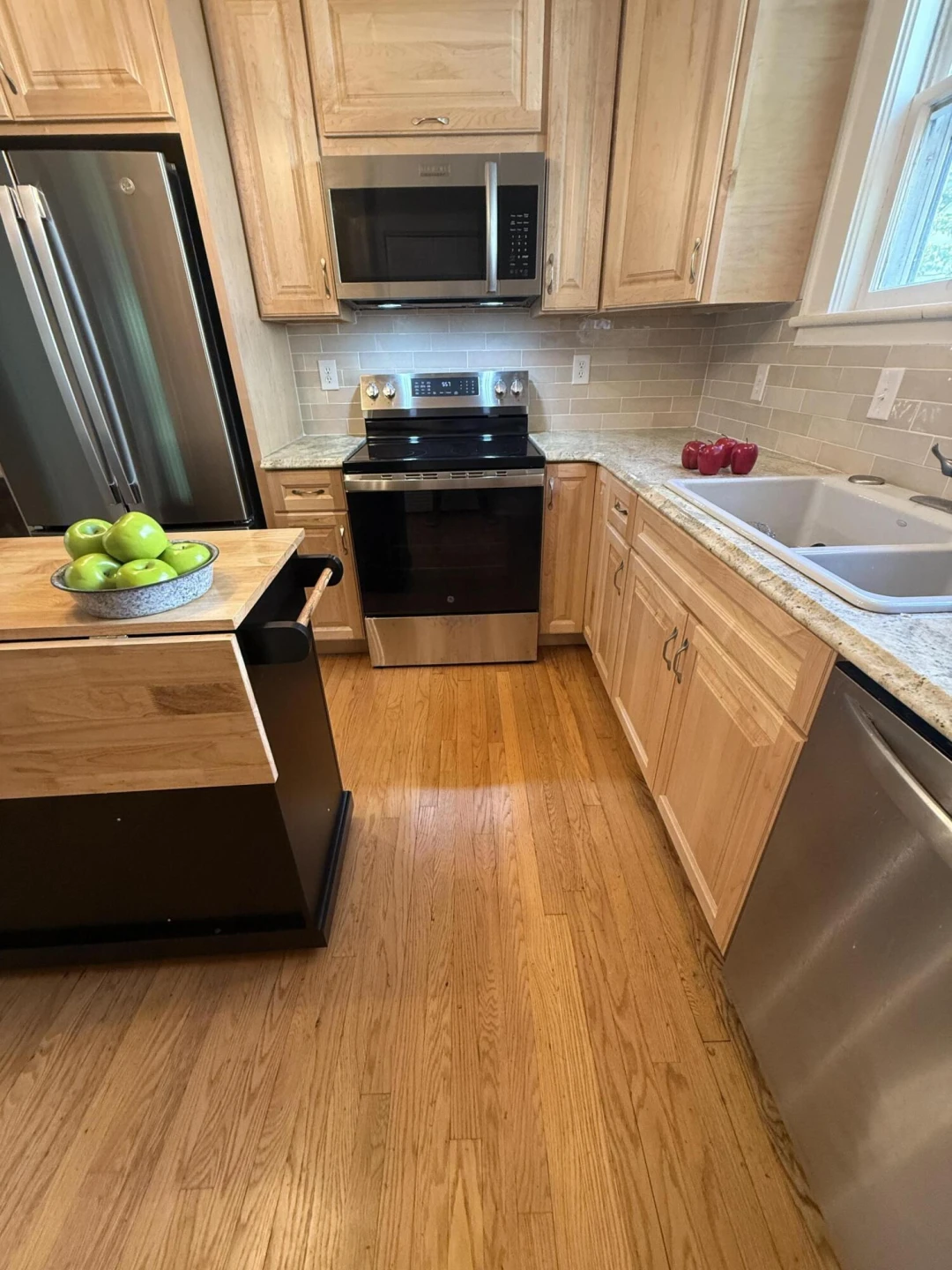 2506 Rosalind AVE - Photo 16