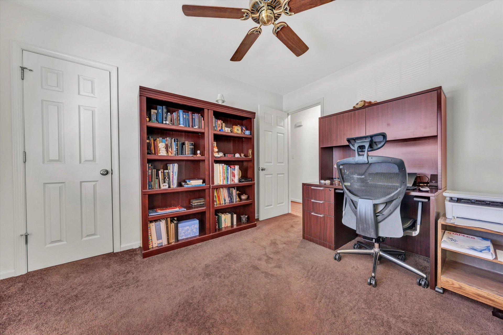 716 Arcadia CIR - Photo 20
