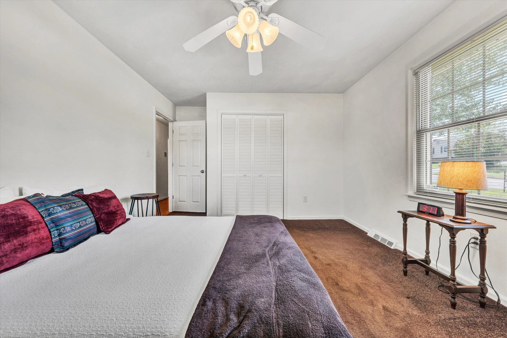 716 Arcadia CIR - Photo 22