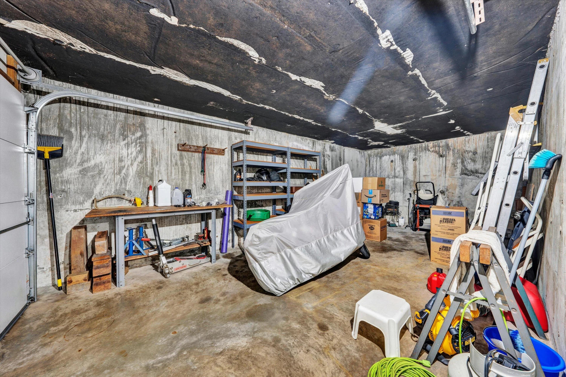 716 Arcadia CIR - Photo 35