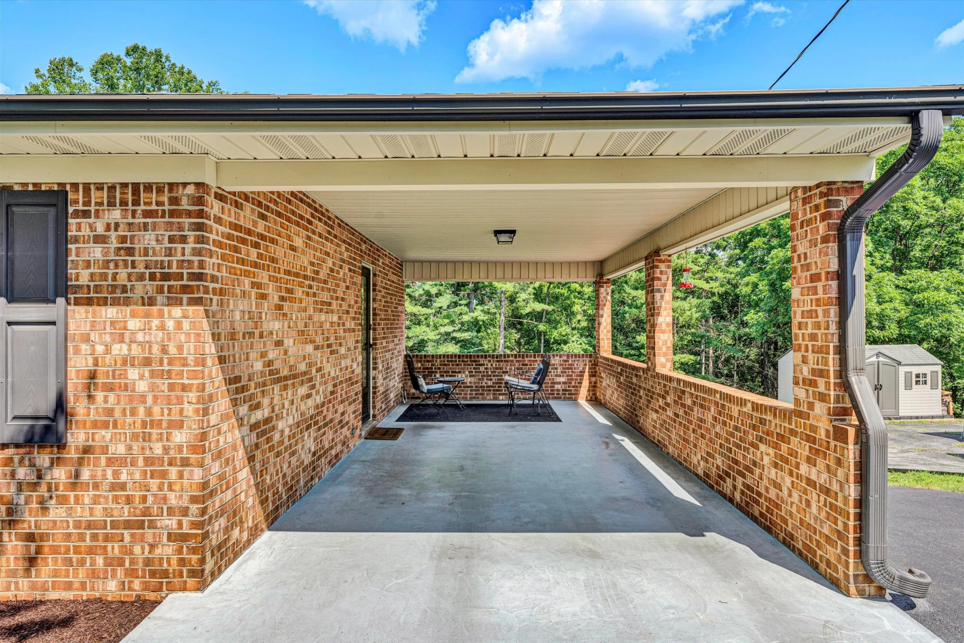 716 Arcadia CIR - Photo 4