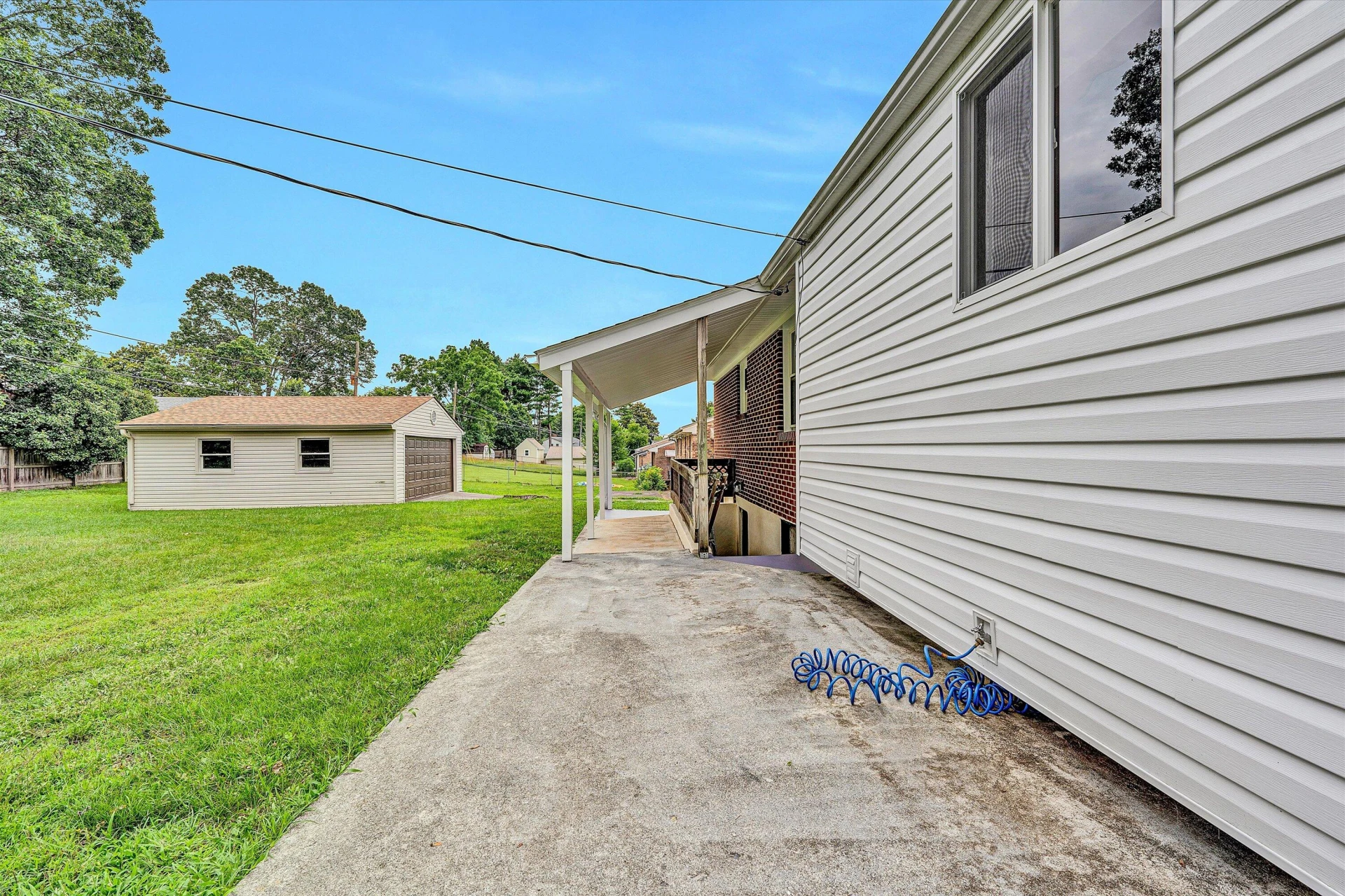 5671 Meadowcrest ST - Photo 24