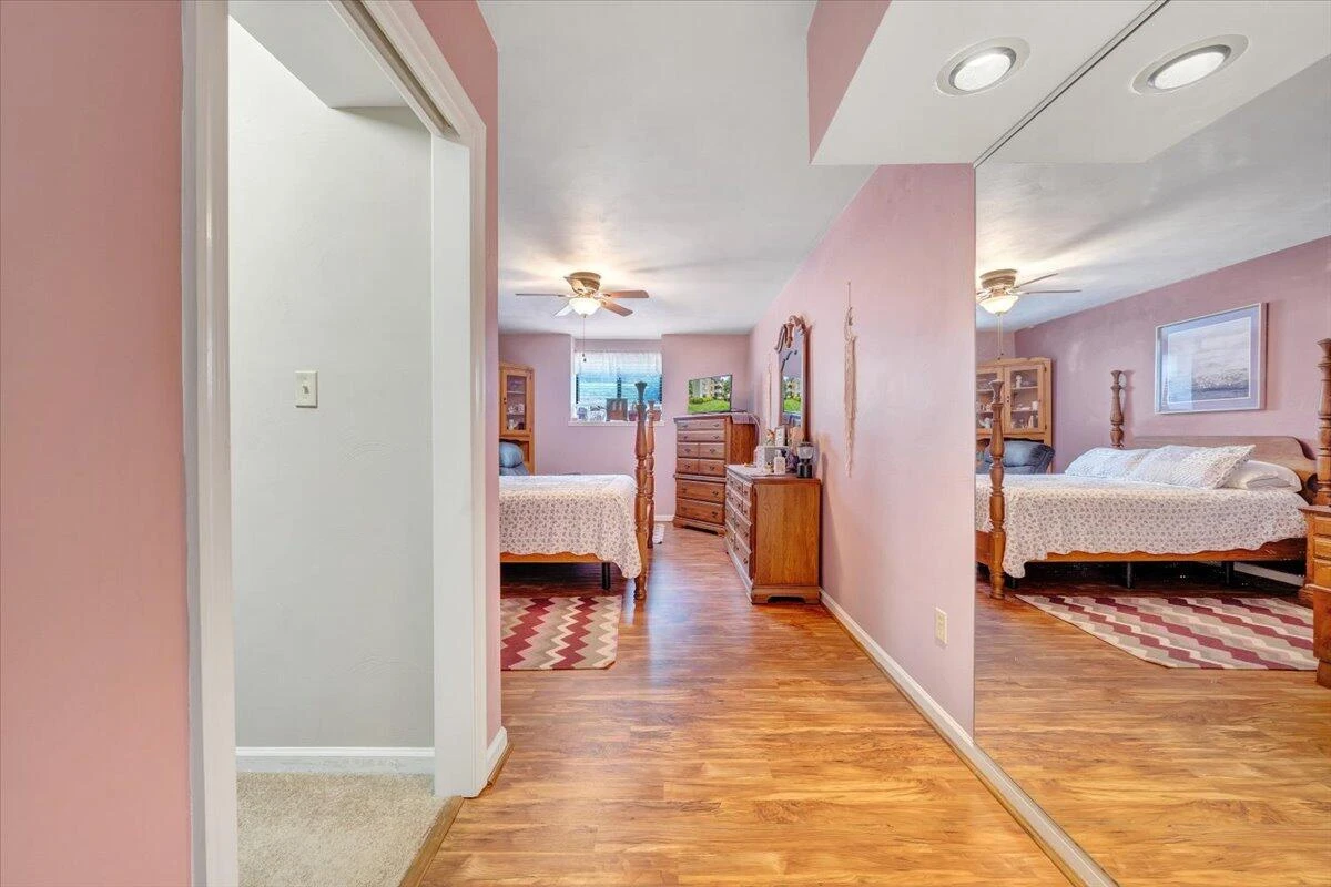 2400 Wood Gate LN - Photo 17