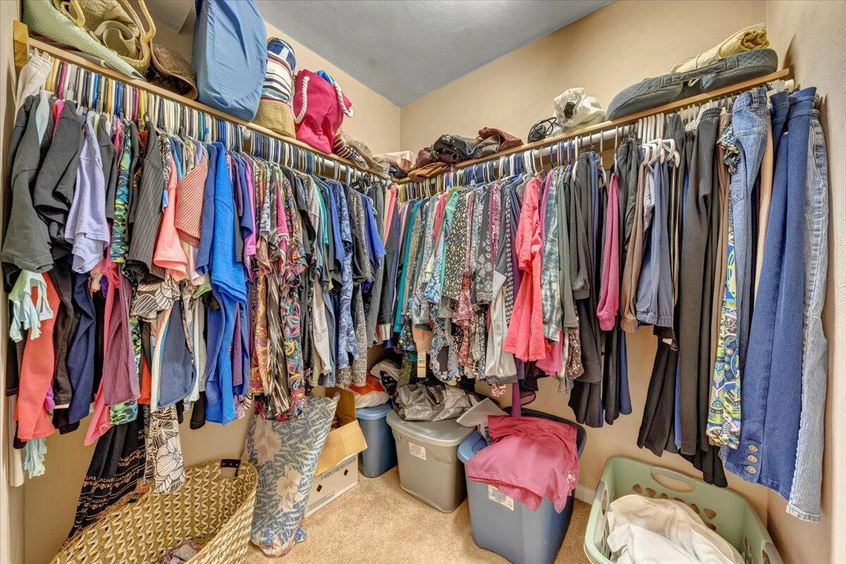 2400 Wood Gate LN - Photo 19
