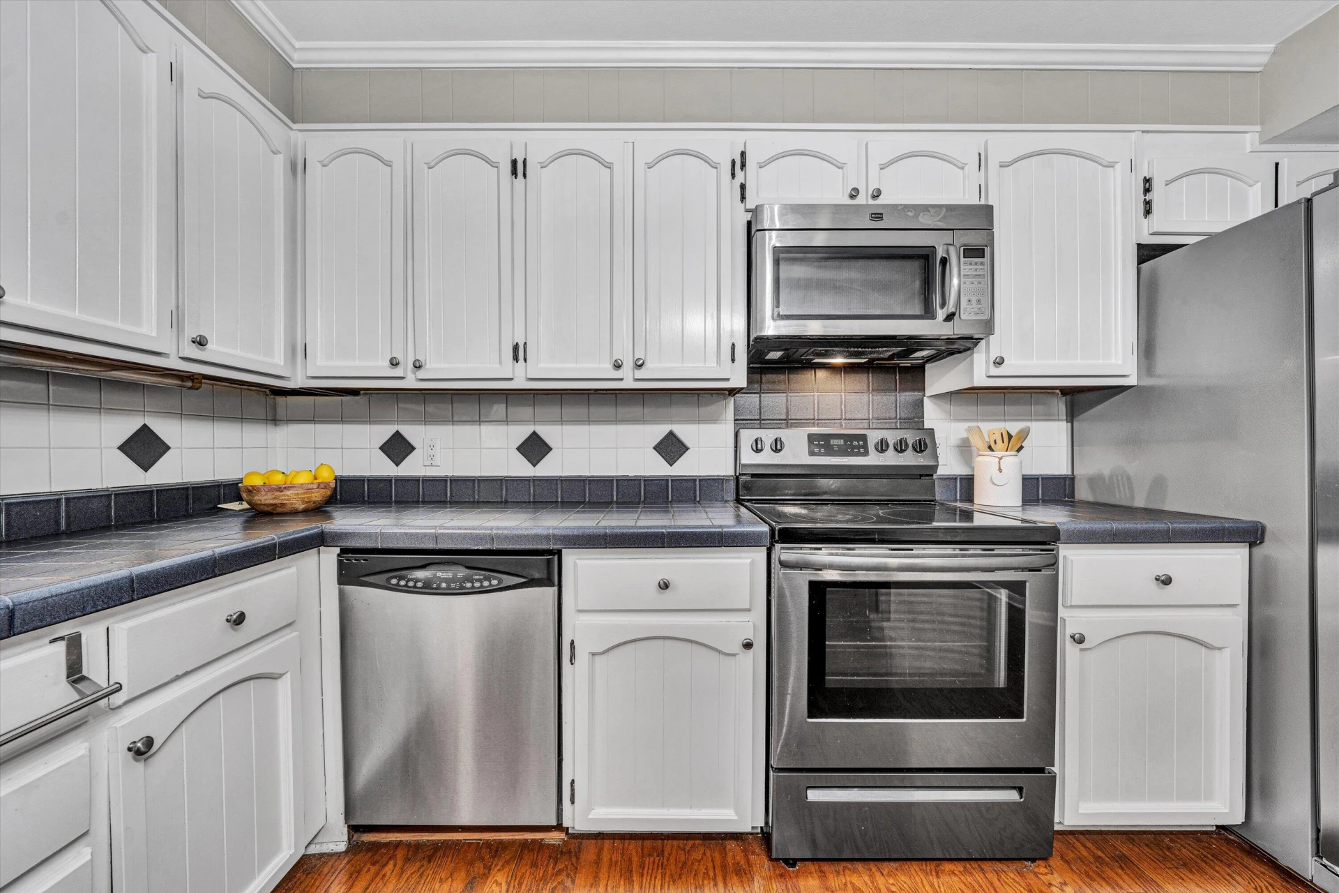 5211 Cherokee Hills DR - Photo 14
