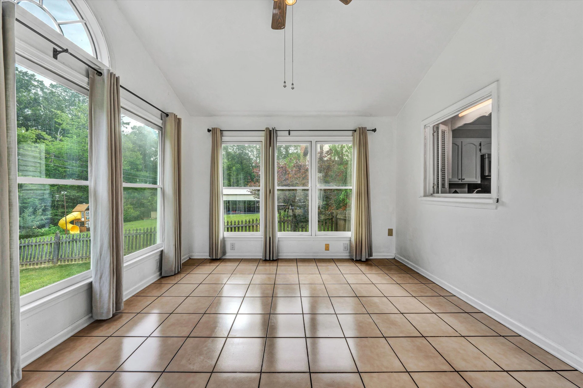 5211 Cherokee Hills DR - Photo 16