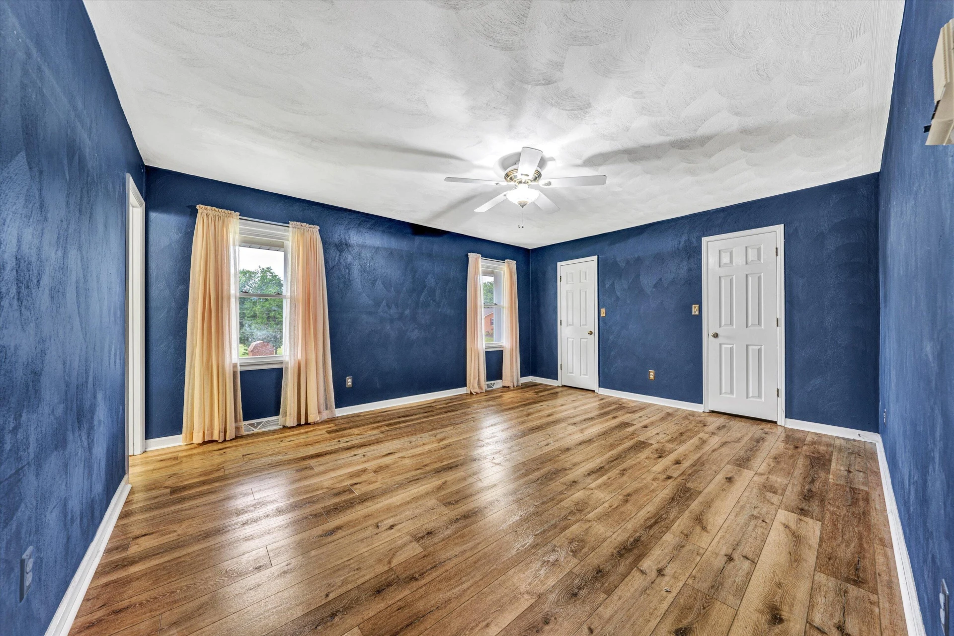 5211 Cherokee Hills DR - Photo 24