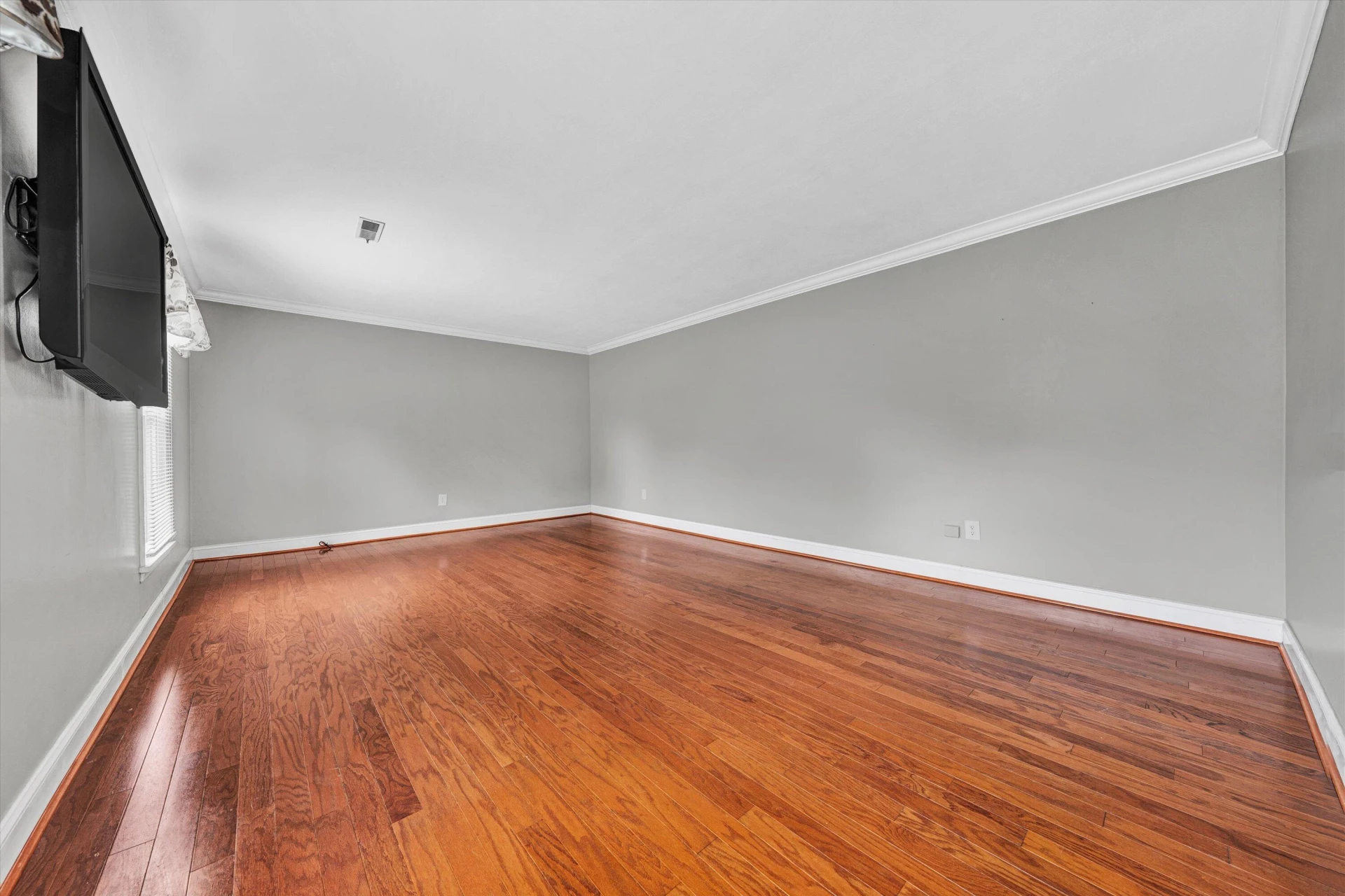 5211 Cherokee Hills DR - Photo 8